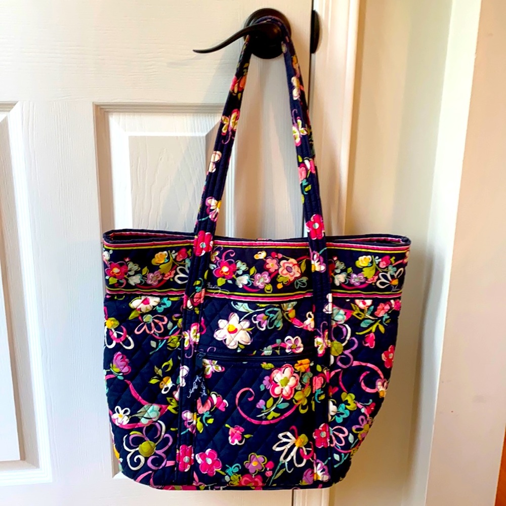 Vera Bradley large floral tote